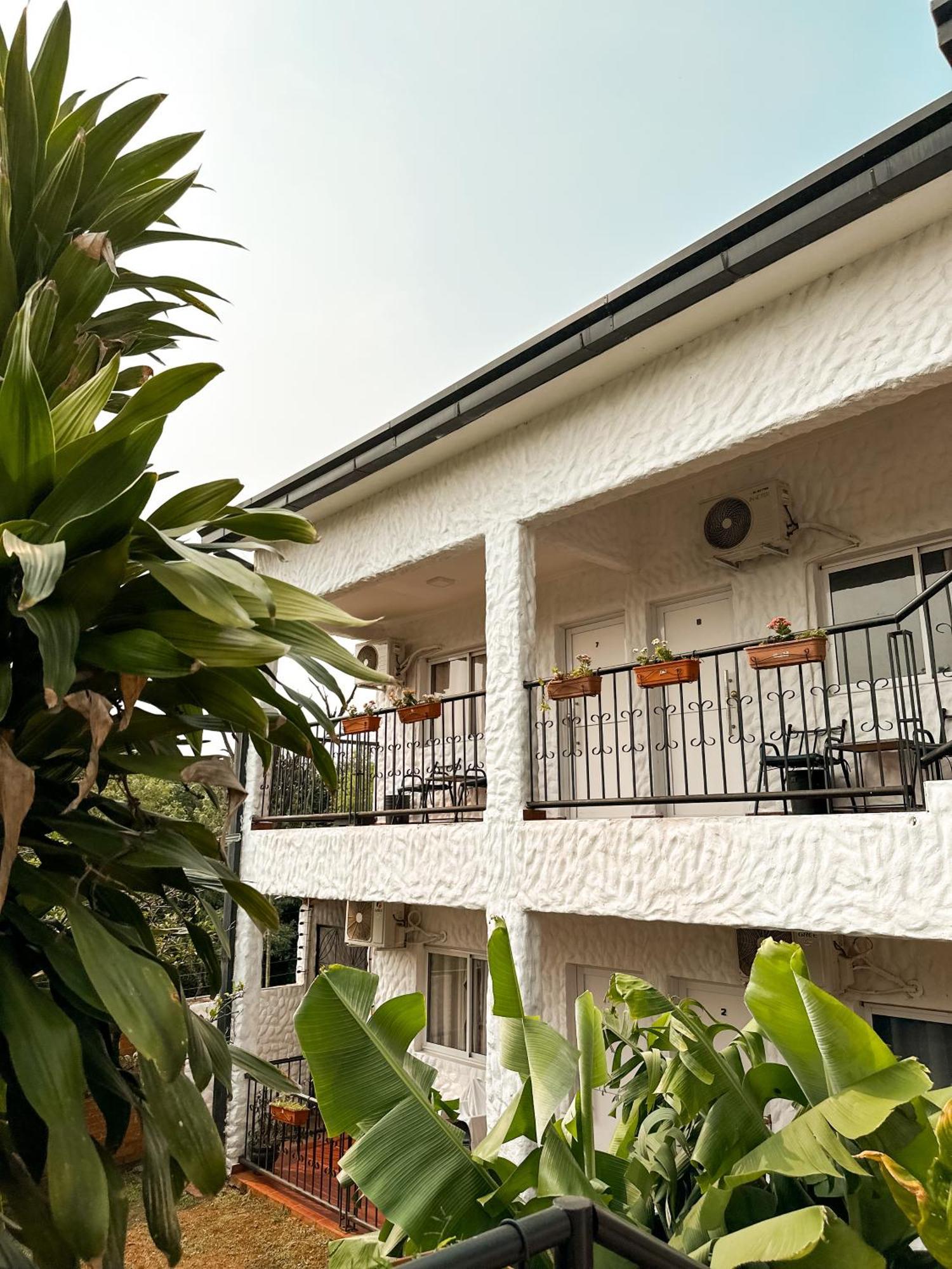 Mediterraneo Suites 푸에르토이과수 외부 사진